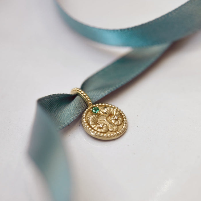 Aries Zodiac Natural Diamond and Emerald Gemstone Charm Pendant Solid 14K Gold