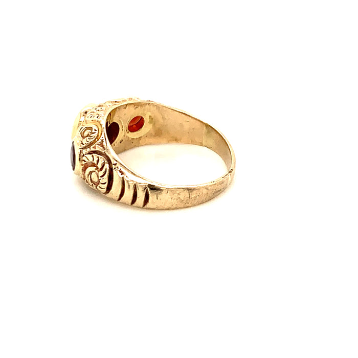 Sustainable Jewelry Vintage Ring Antique Gold Garnet Engraved Detail Bezel Set Stones
