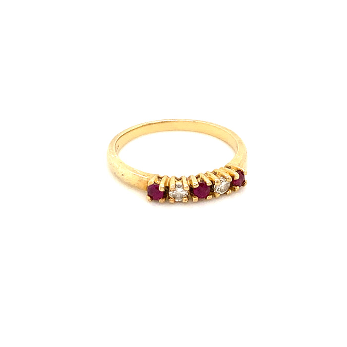 RED-EYE 14K YELLOW GOLD, RUBY, AND DIAMOND RING
