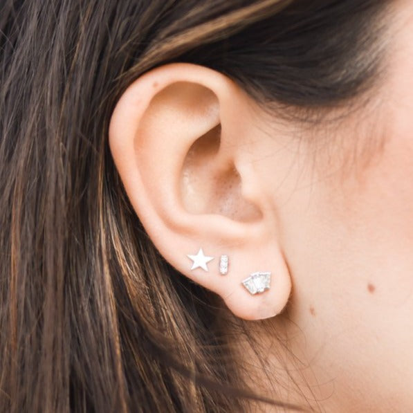 Model wearing 302® Fine Jewelry Diamond Geometric Cluster Earrings Storyteller by Vintage Magnality