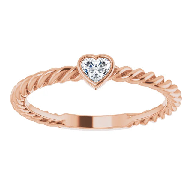 1/6 CTW Natural Heart Shaped Diamond Rope Band Ring in 14K Rose Gold 
