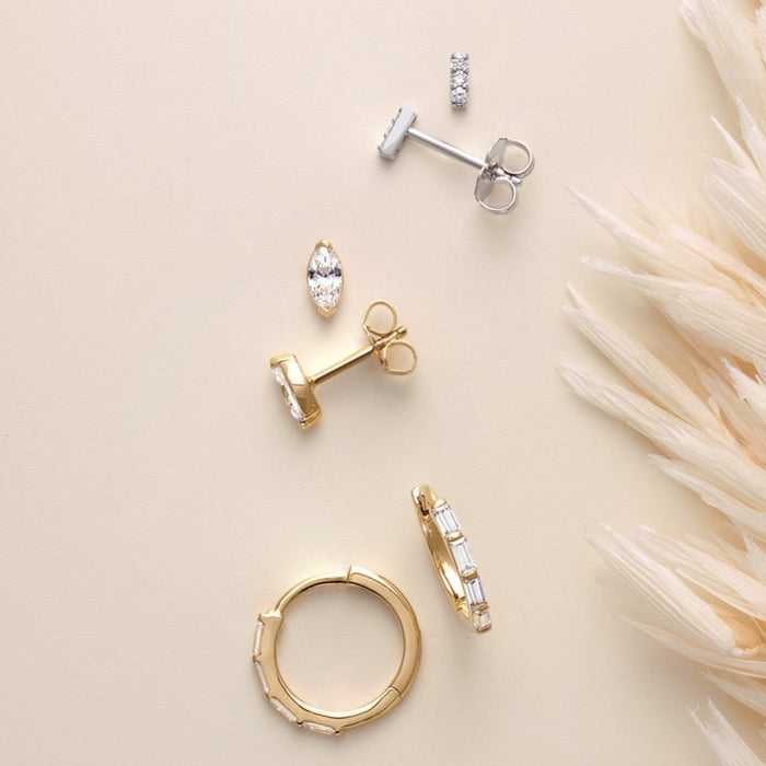 Lab-Grown Diamond Bar Minimalist Stud Earrings in 14K White Gold